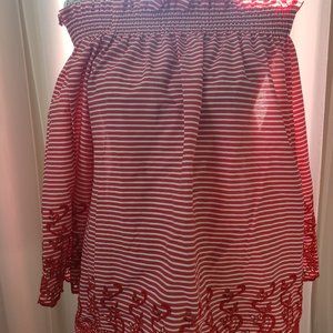 P.A.R.O.S.H.  Summer Top.  FREE GIFT!!!